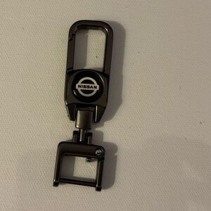 Nissan Key Fob Keychain in Metal with Logo NWT